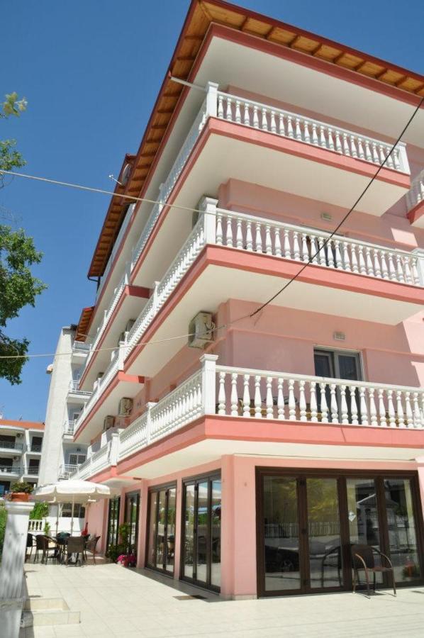 Hotel Louiza Paralia Katerinis Luaran gambar