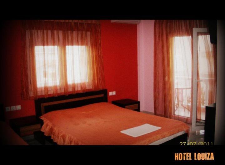 Hotel Louiza Paralia Katerinis Luaran gambar